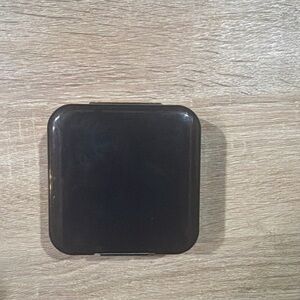 Amazon Basics Game Storage Case for 24 Nintendo Switch Games‎
